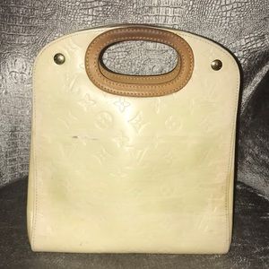Authentic Louis Vuitton vernis Perle Maple